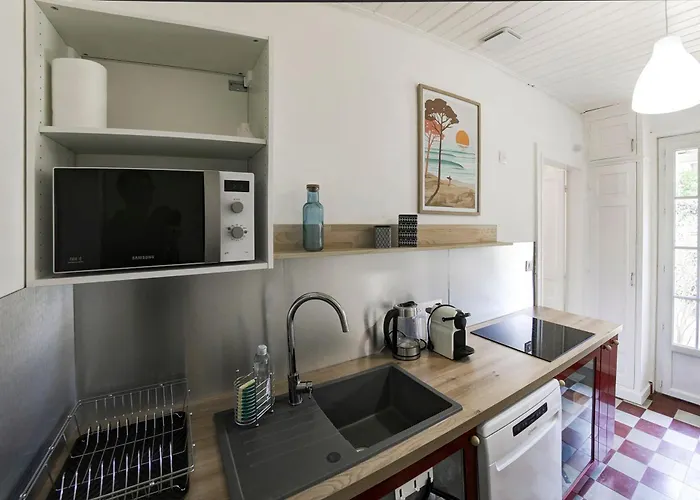 El Dar - A 1 Km De La